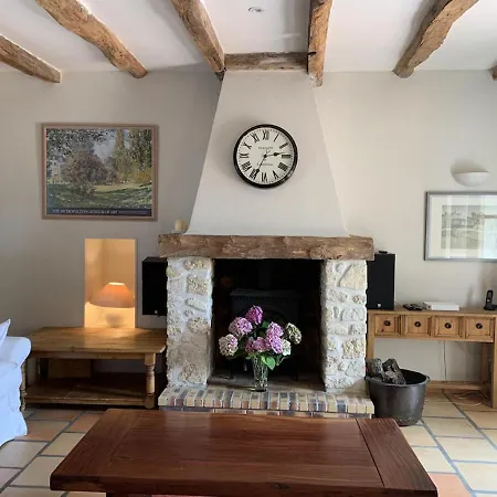 Sleeps 6 Vineyard Escape- Petsok & Airport Access * Saint-Meard-de-Gurcon